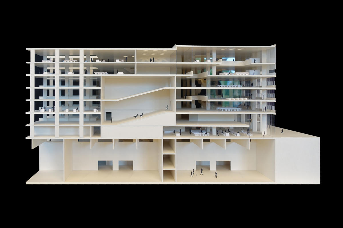 Forum Uni Zurich. Model 2.
